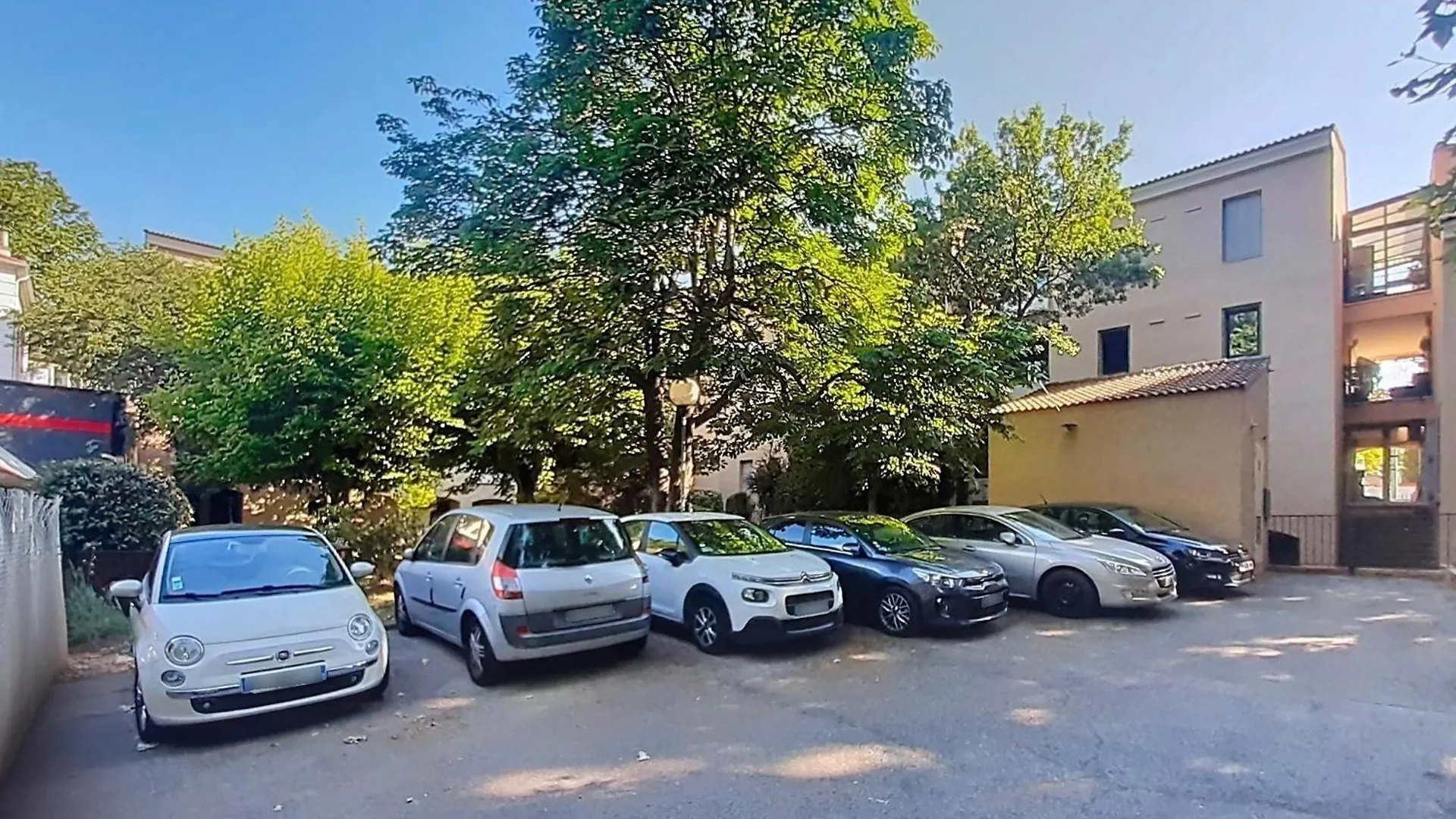 Studio Avec Terrasse Et Jardin Aix-en-Provence 0*,  Fransa