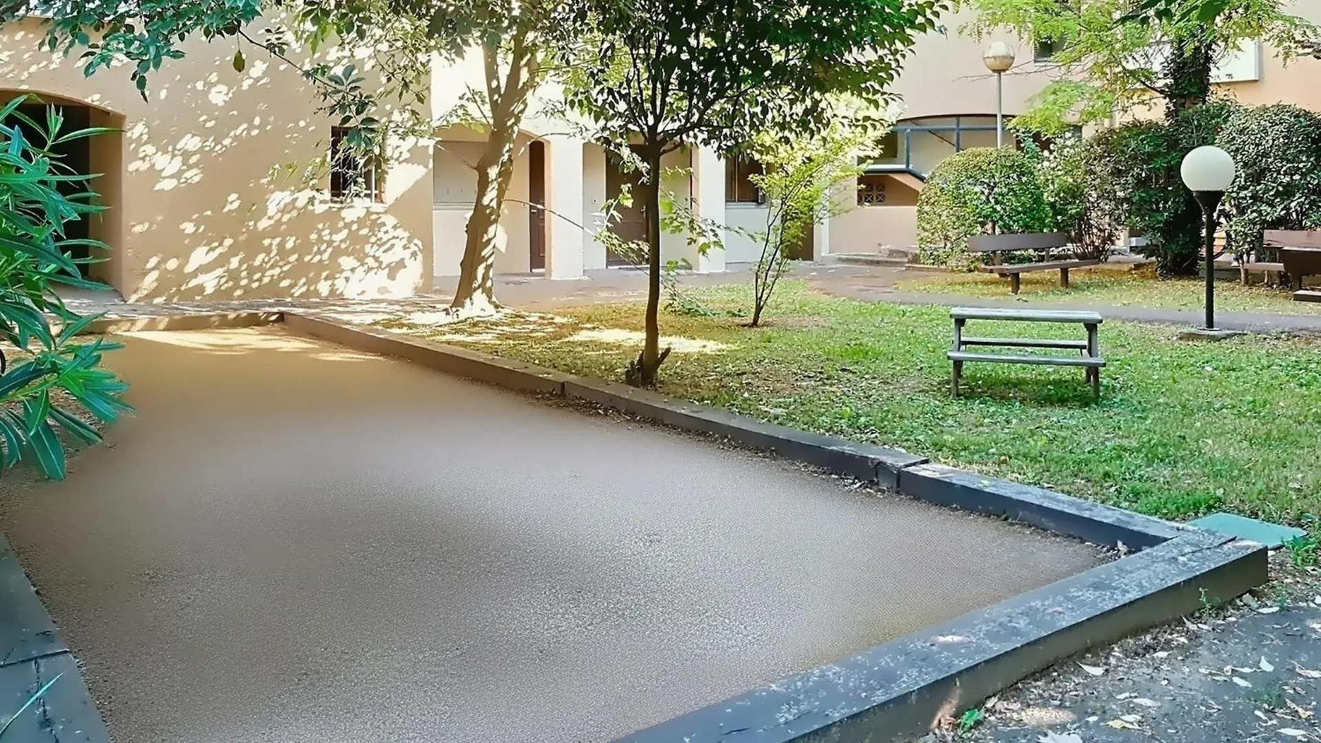 Studio Avec Terrasse Et Jardin Aix-en-Provence 0*,  Fransa